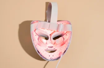 LED Mask Irradiance Guide: 30‑50 mW/cm² For Home Use, Avoid Under 10 Or Above 100